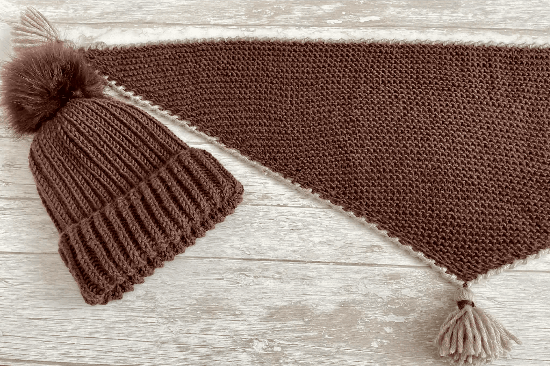 Cozy handcrafted wooly accessories for children